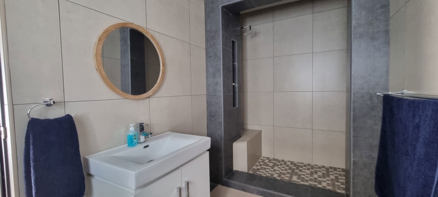 4 Bedroom Property for Sale in Monument Heights Northern Cape